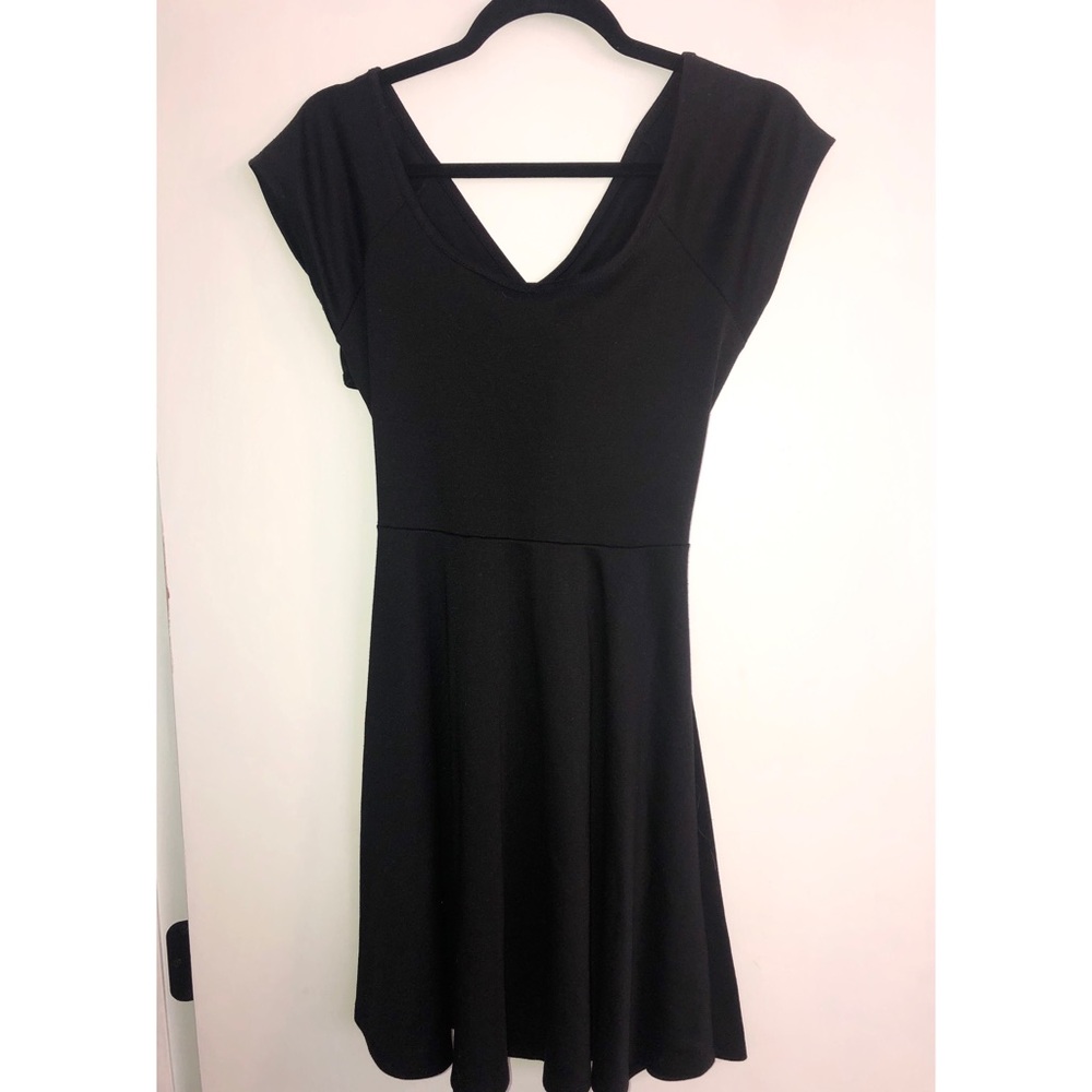 Black Dress Peek-a-boo Back Small Medium